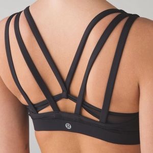 Lululemon Energy Exhale Sports Bra in Black